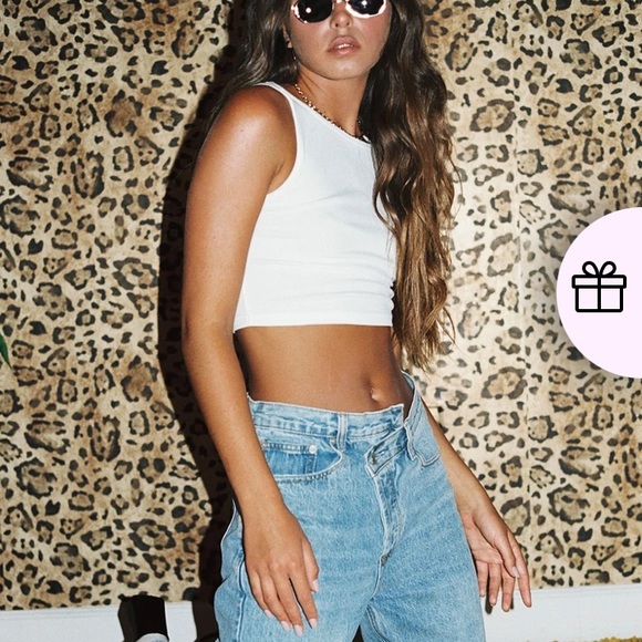 SOLD! SOLD! SOLD!😁♥️HOLLY ASYMMETRIC STRAIGHT LEG JEAN LIGHT WASH DENIM Size 0 - Picture 8 of 10